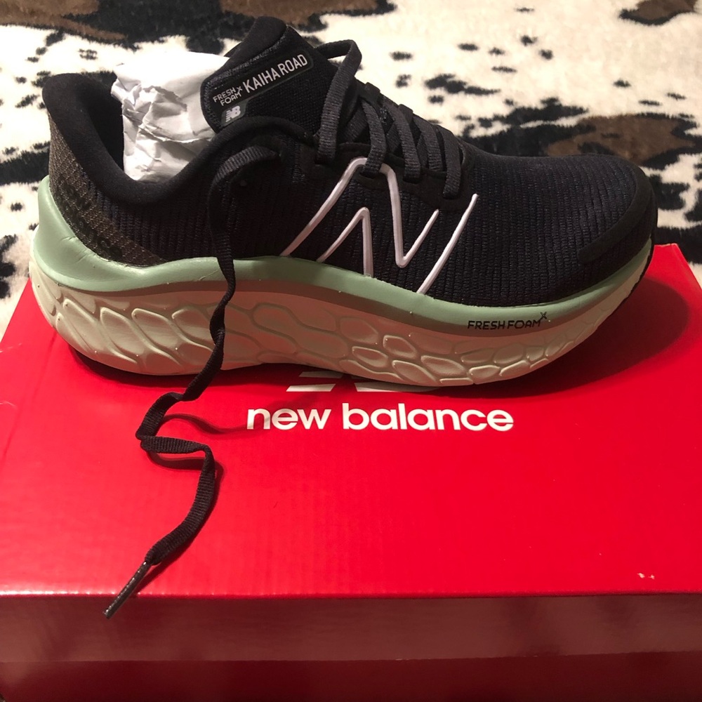 Brand New Fresh Foam X Kaiha Road New Balance Size 6